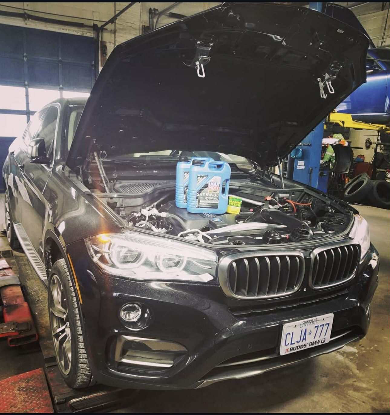 Oil Change & Filter Replacement in York, Toronto & the GTA